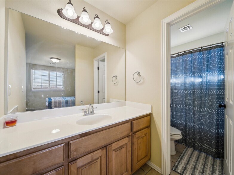 More Photos Of 1800 S 144th St W, Haskell Specialty For Sale