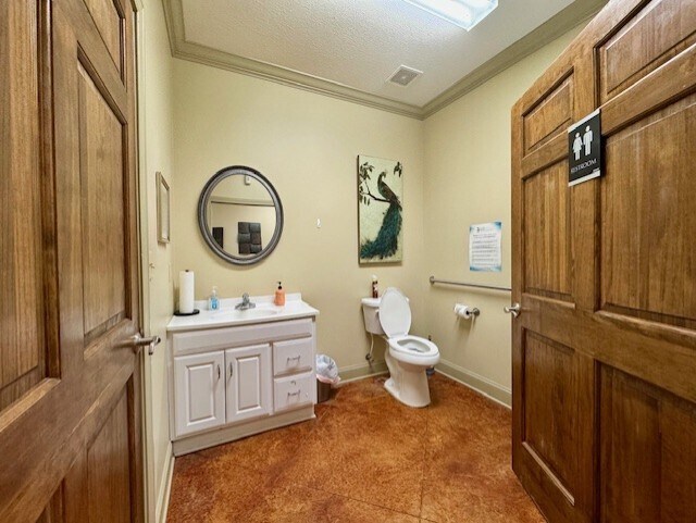 More Photos Of 2464 Main St, Plantersville Medical For Sale