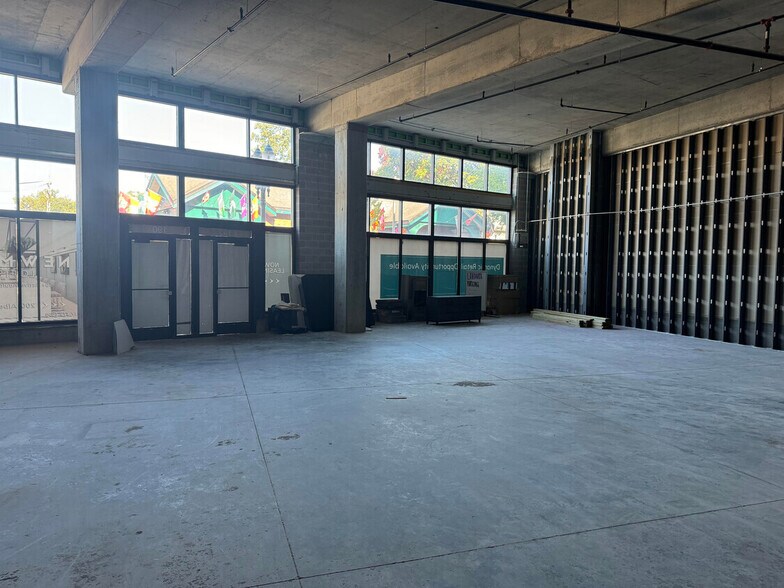 More Photos Of 205 E Grand River Ave, East Lansing Apartments For Lease