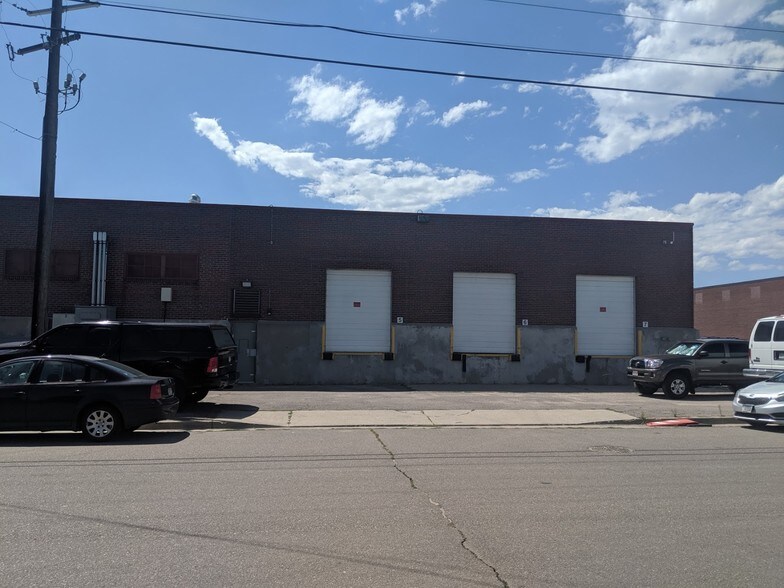 More Photos Of 5395 E 39th Ave, Denver Warehouse For Sale