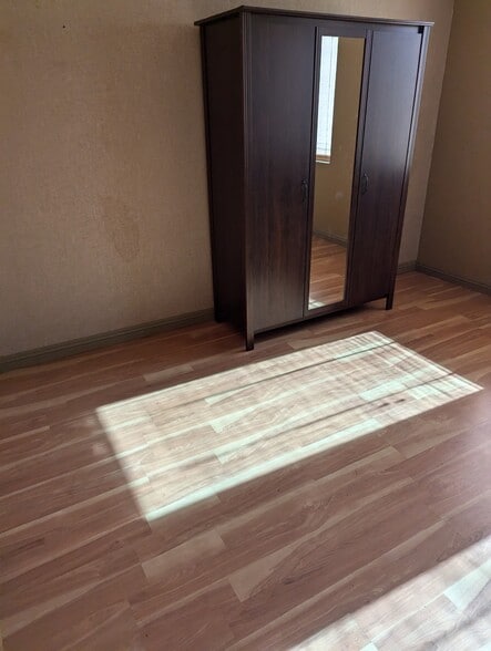 More Photos Of 27820 Dorris Dr, Carmel General Retail For Sale