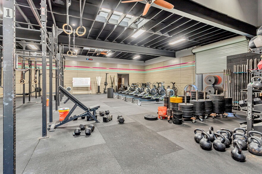 More Photos Of 3065 Carriker Ln, Soquel Warehouse For Sale