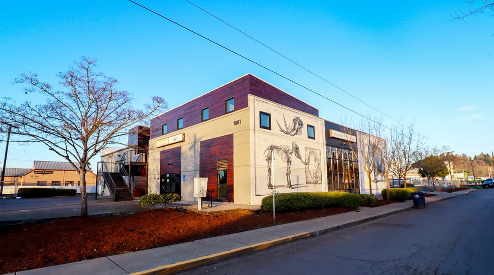 Primary Photo Of 1061 W 2nd Ave, Eugene Food Processing For Lease