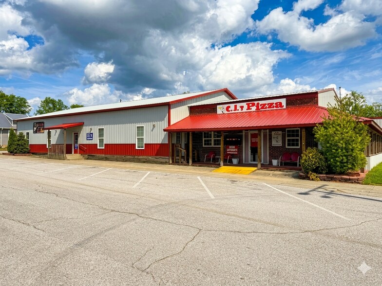 Primary Photo Of 18 N 4th St, Gosport Storefront Retail Office For Sale