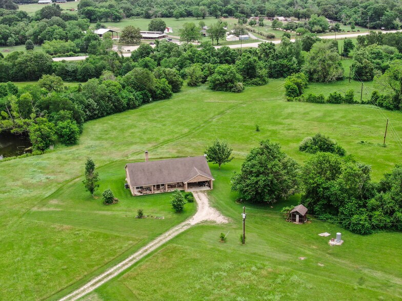 More Photos Of 17328 Highway 105 E, Plantersville Land For Sale