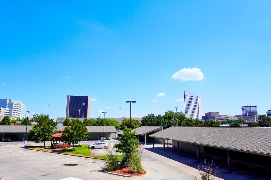 More Photos Of 429 W Central Ave, Wichita Apartments For Sale