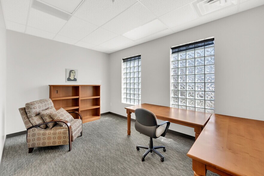 More Photos Of 508 W 400 N, Salt Lake City Office For Lease