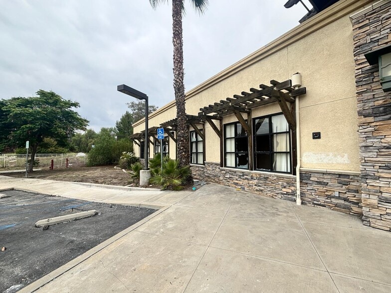 More Photos Of 29275 Santiago Rd, Temecula Schools For Sale