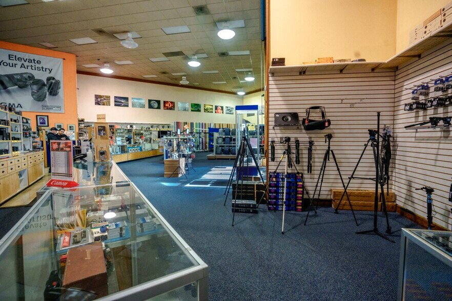 More Photos Of 1600 Winchester Blvd, Campbell Freestanding For Sale