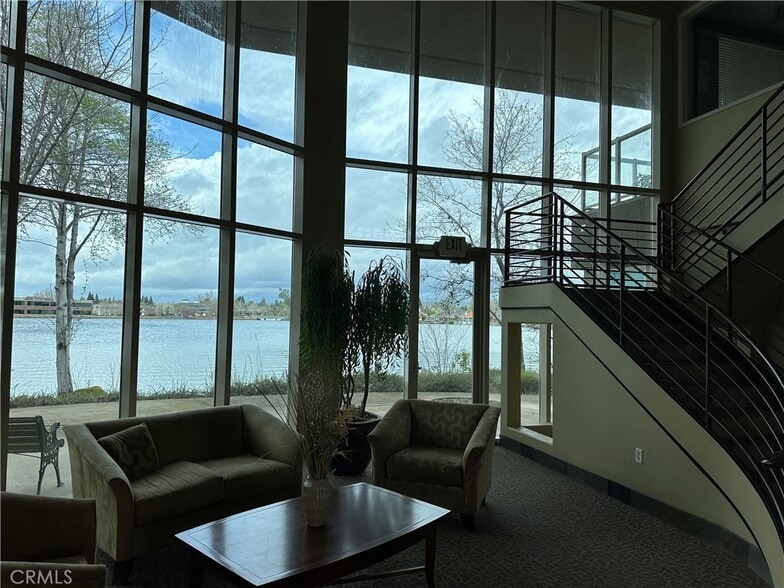 More Photos Of 2580 Sierra Sunrise Ter, Chico Office For Lease