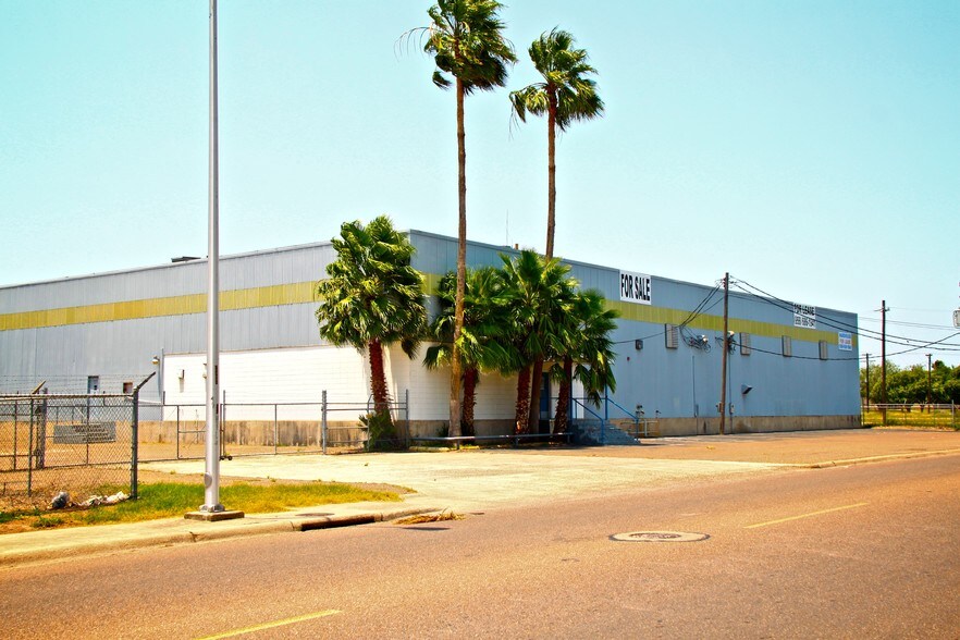 More Photos Of 715 W Pike St, Weslaco Warehouse For Sale