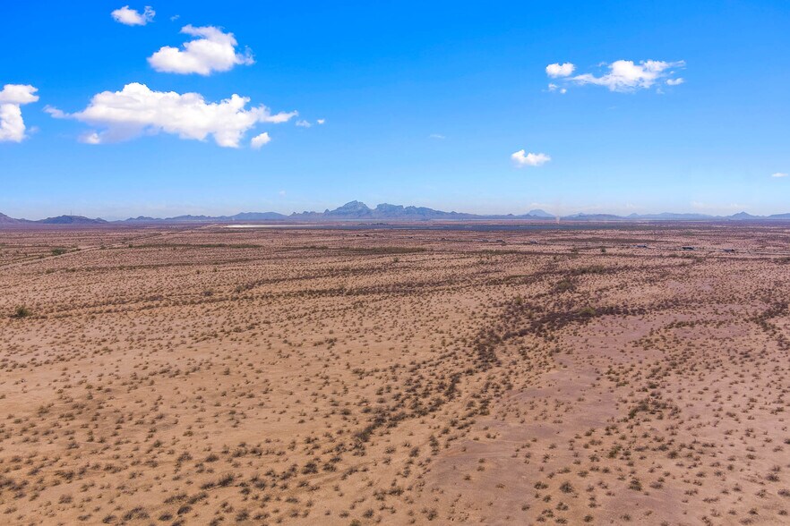 More Photos Of 53900 W Salome Hwy, Tonopah Land For Sale