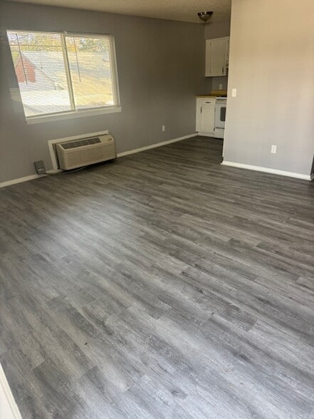 More Photos Of 1220 E Broadway St, Newton Apartments For Sale