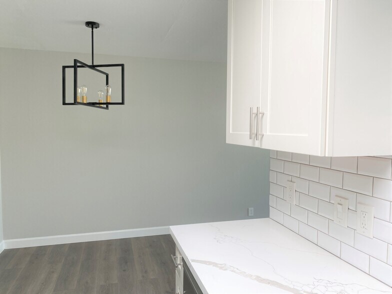 More Photos Of 631 Masonic Way, Belmont Apartments For Sale
