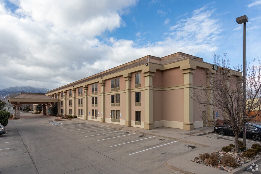 More Photos Of 1410 Harrison Rd, Colorado Springs Hotel For Sale