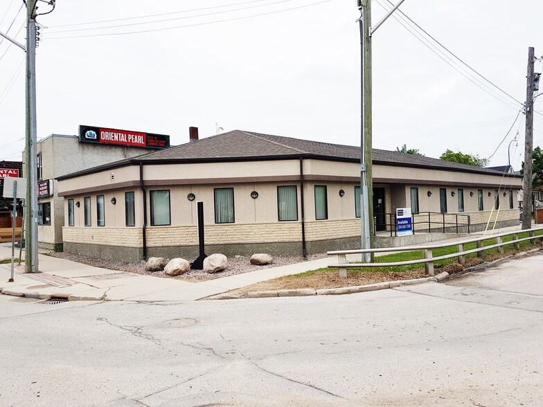 More Photos Of 309 Youville St, Winnipeg Medical For Sale