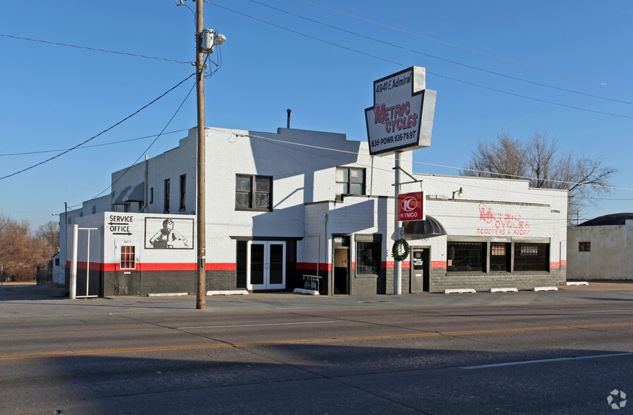 More Photos Of 4941 E Admiral Pl, Tulsa Flex For Lease