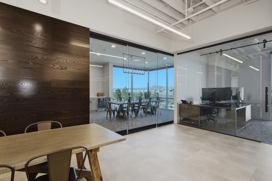 More Photos Of 1301 Seven Hills Drive, Henderson Medical For Sale