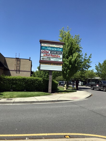 More Photos Of 2280-2310 SE Mission St, Salem Unknown For Lease