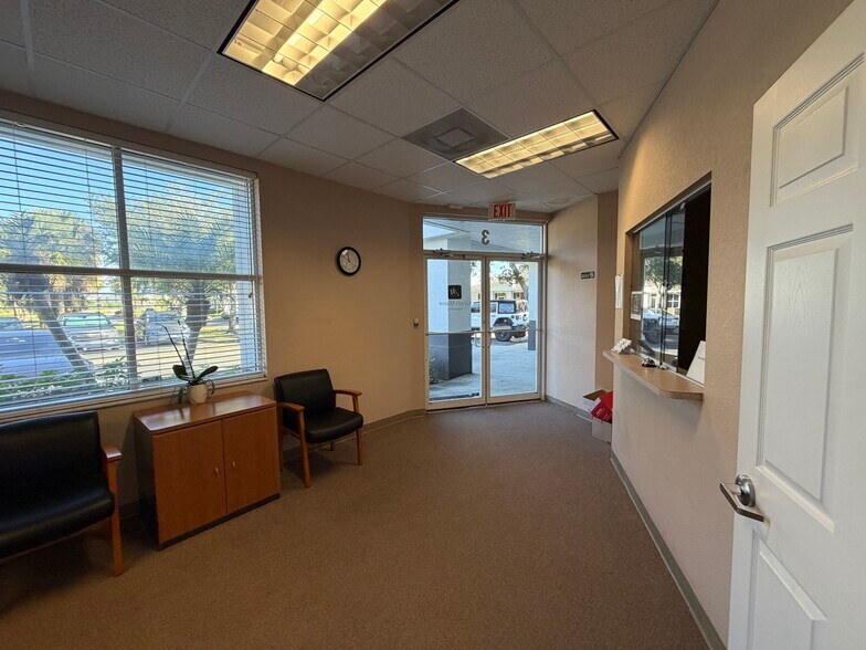 More Photos Of 6150 Diamond Centre Ct, Fort Myers Medical For Sale