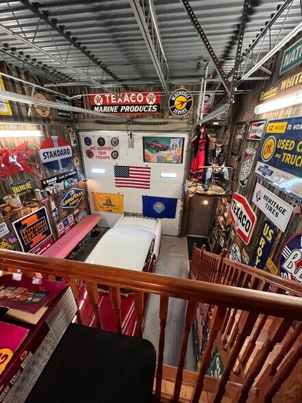 More Photos Of 9181 Commerce Center Cir, Highlands Ranch Self Storage For Sale