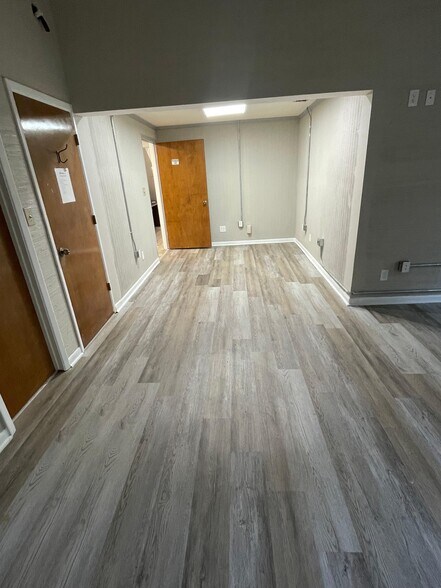 More Photos Of 3069 Amwiler Rd, Atlanta Medical For Lease