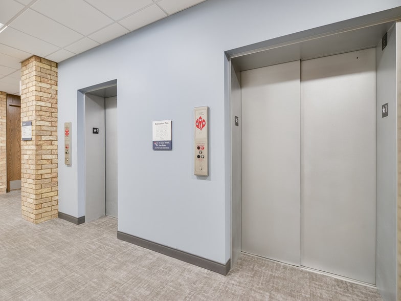 More Photos Of 2301 S Clear Creek Rd, Killeen Medical For Lease