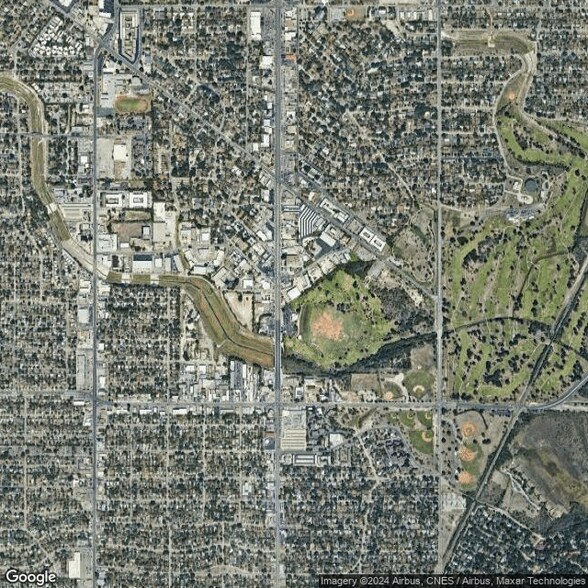 More Photos Of 6200 San Pedro Ave, San Antonio Auto Repair For Lease