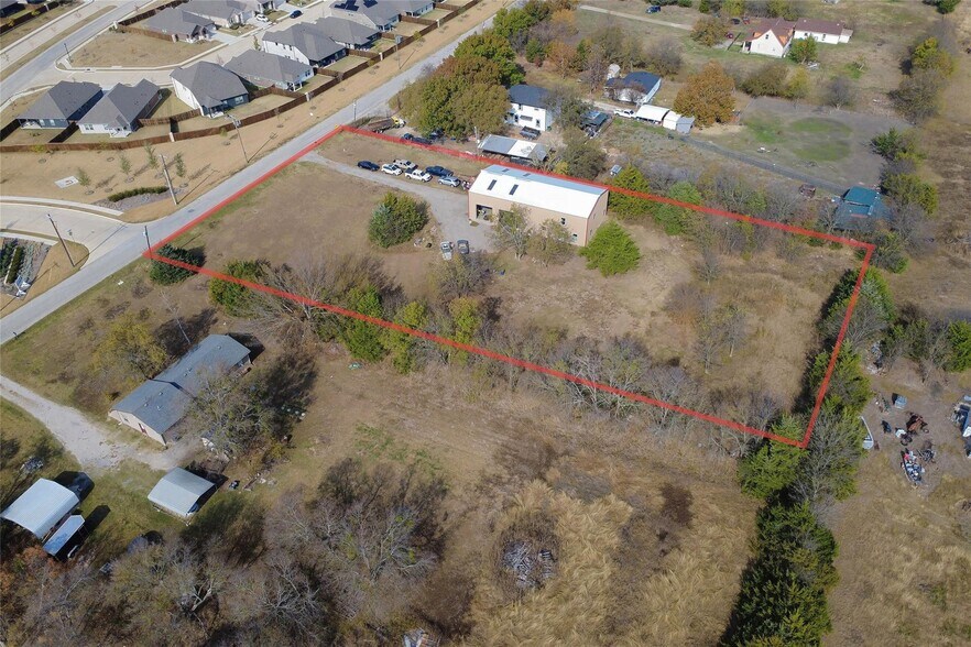 More Photos Of 625 Simpson Rd, Princeton Warehouse For Sale