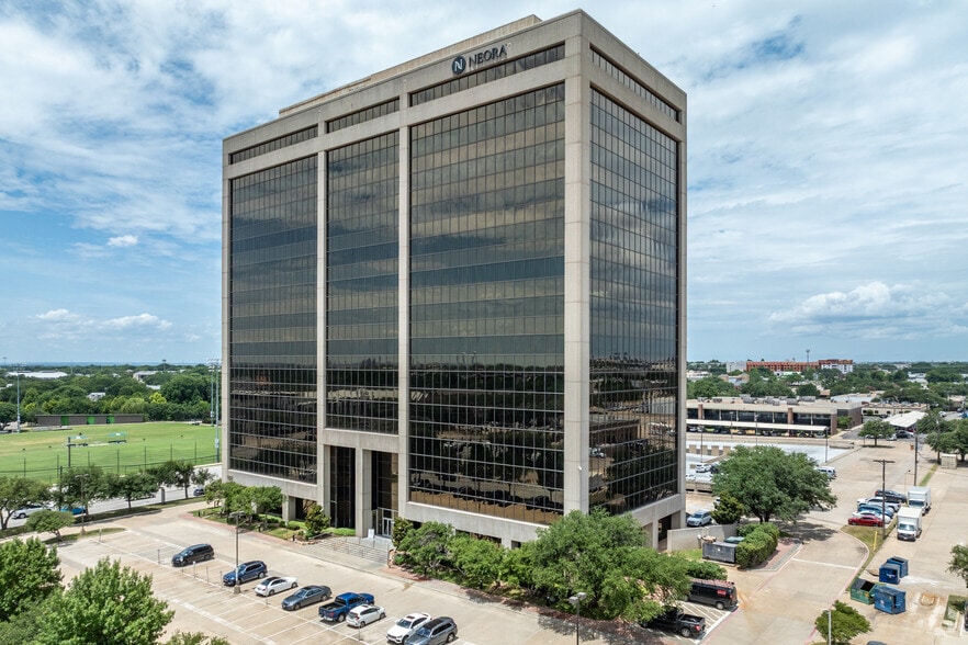 More Photos Of 4201 Spring Valley Rd, Dallas Office For Lease