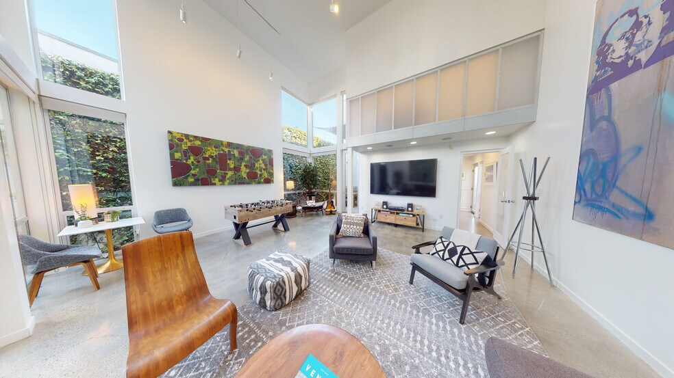 More Photos Of 1410 Pacific Ave, Venice Office For Sale