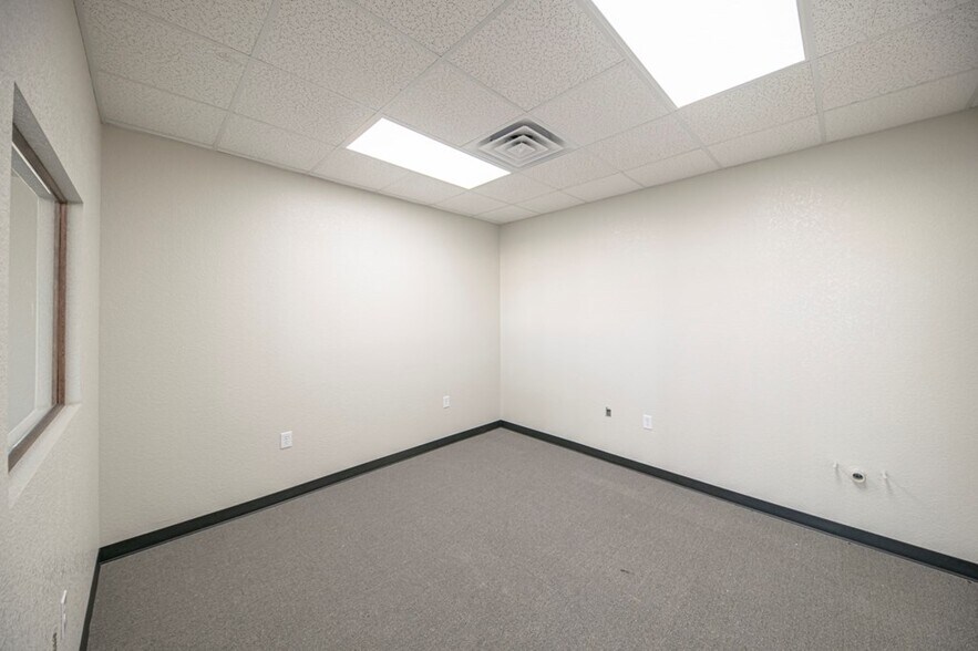 More Photos Of 16651 W Basin St, Odessa Industrial For Sale