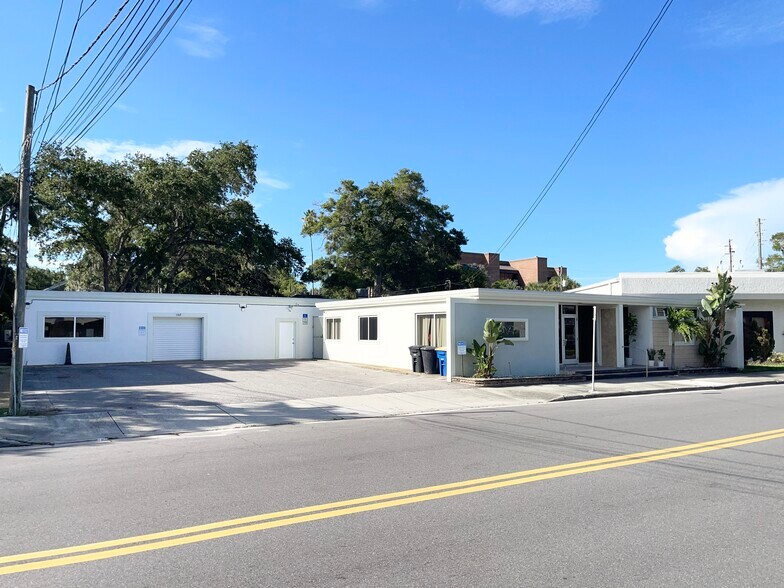 More Photos Of 1155 NE Cleveland St, Clearwater Office Residential For Lease