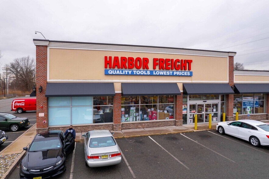 More Photos Of 745 US Highway 46, Parsippany Storefront For Sale