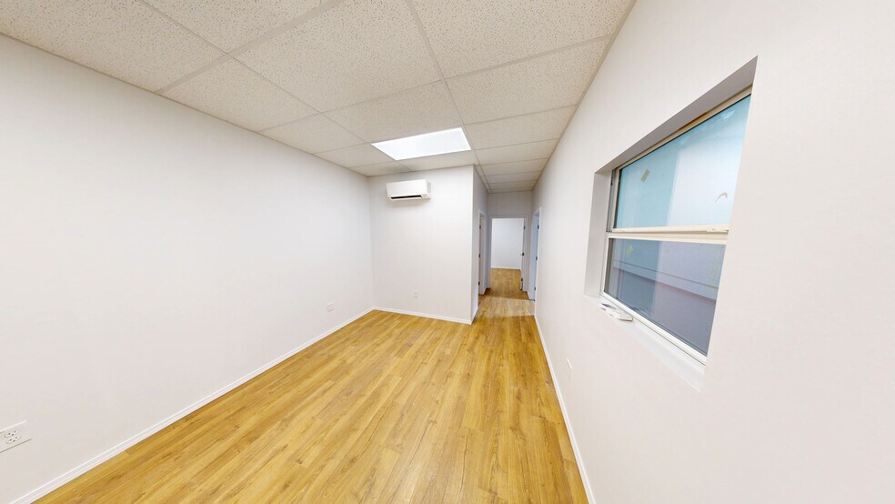 More Photos Of 405 Tillery St, Austin Distribution For Lease