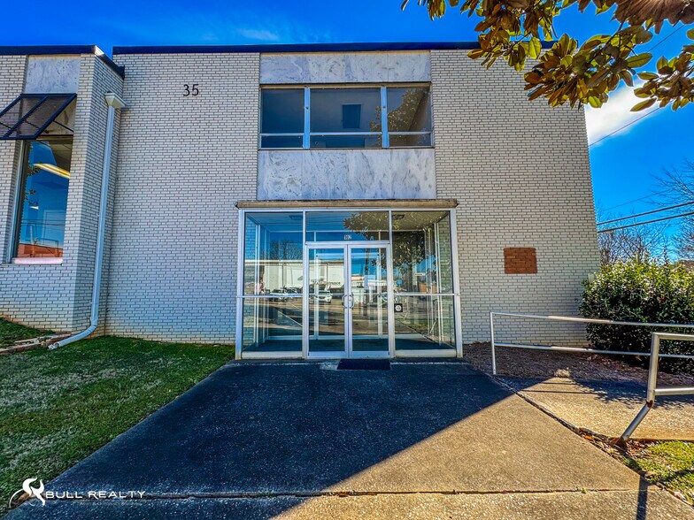 More Photos Of 35 W Church St, Jasper Office For Sale