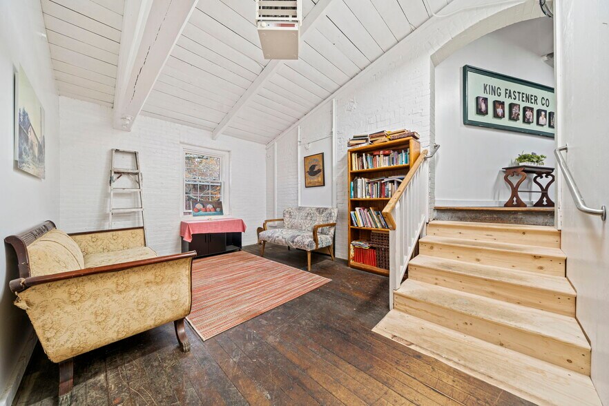 More Photos Of 215 Shady Lea Rd, North Kingstown Warehouse For Sale