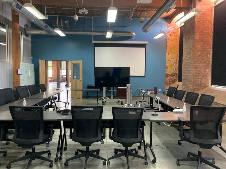 More Photos Of 300 S Firestone St, Gastonia Apartments For Lease