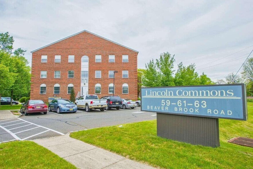 Primary Photo Of 63 Beaver Brook Rd, Lincoln Park Medical For Lease