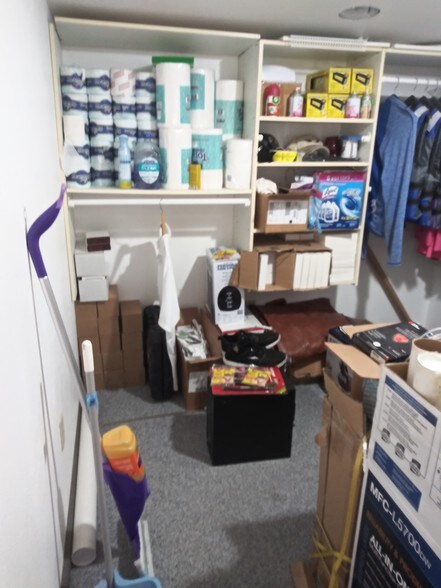 More Photos Of 5017 N Coolidge Dr, Tampa Industrial For Sale