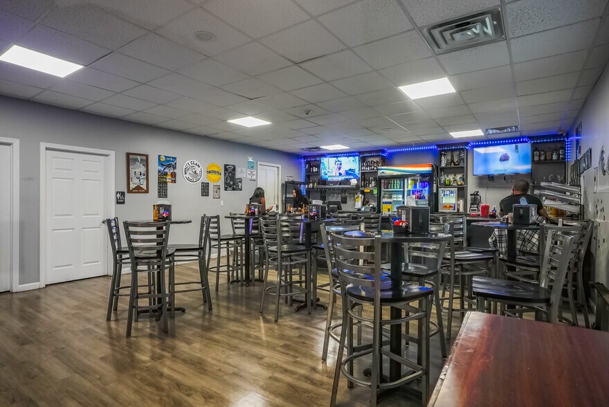 More Photos Of 77-79 Main Rd, Tiverton Restaurant For Sale