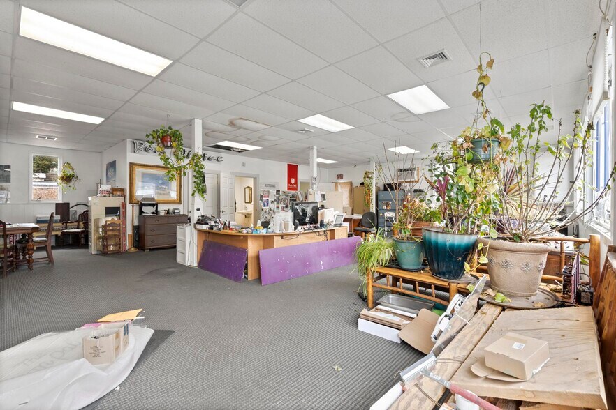 More Photos Of 1531 Route 163, Oakdale Auto Repair For Sale