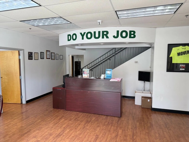 More Photos Of 2911 Northeast Pky, Doraville Warehouse For Sale