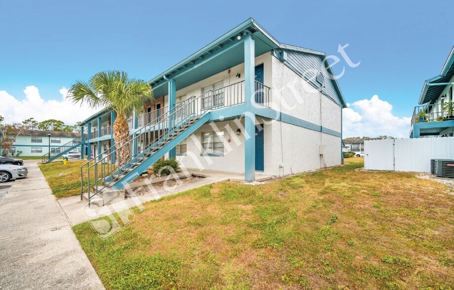 More Photos Of 14566 Seaford Cir, Tampa Apartments For Sale