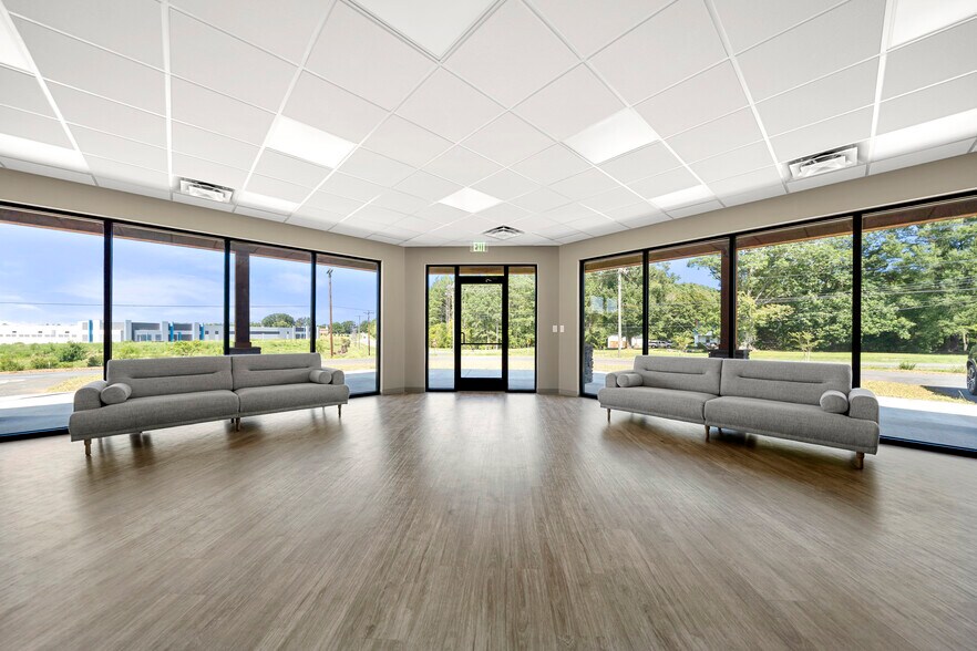 More Photos Of 2990 Brantley rd, Kannapolis Warehouse For Sale