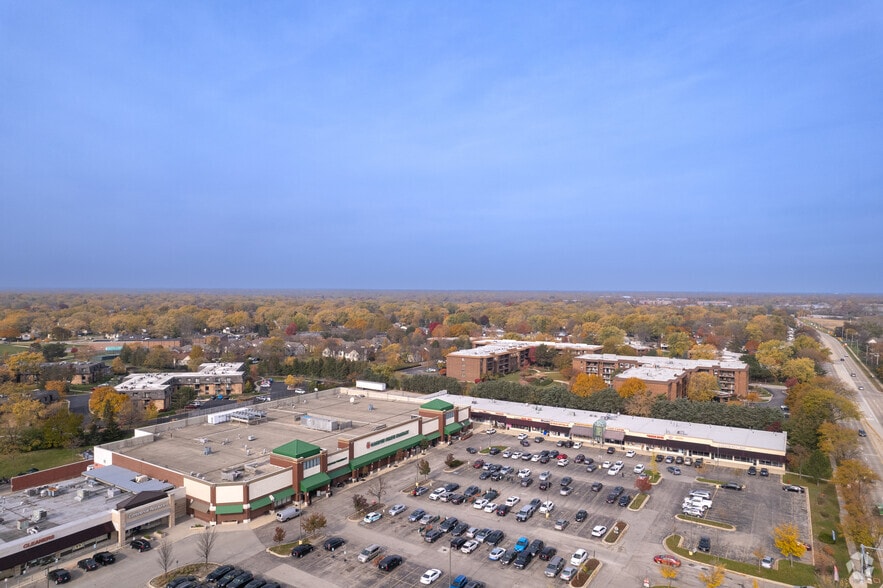 More Photos Of 830 Buffalo Grove Rd, Buffalo Grove Unknown For Lease
