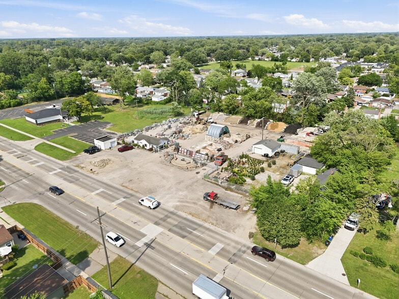 More Photos Of 1287 S Merriman Rd, Westland Freestanding For Sale