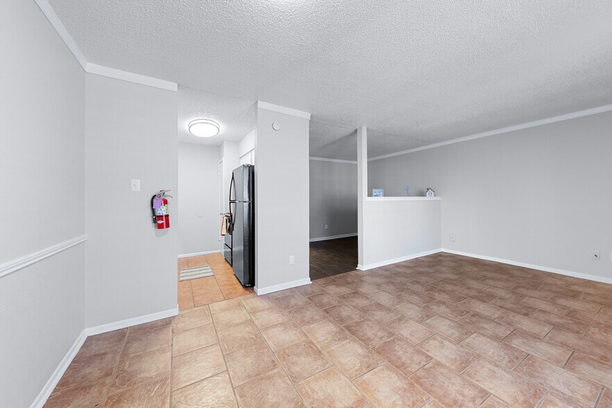 More Photos Of 4645 Ocean Dr, Corpus Christi Apartments For Sale