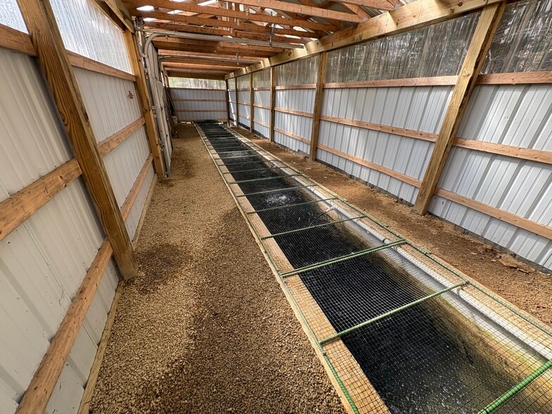More Photos Of 89 Nolan Rd, Penfield General Retail For Sale