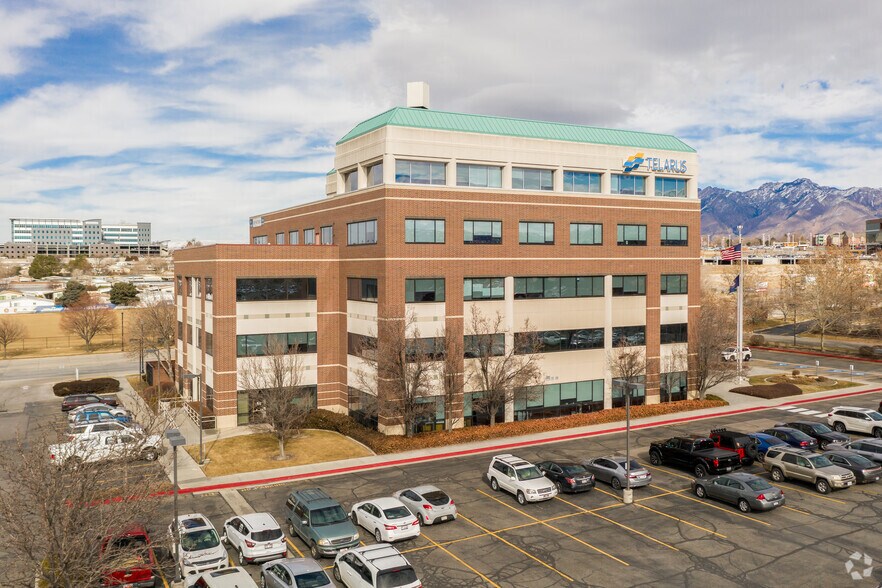 More Photos Of 45 W 10000 S, Sandy Office For Lease